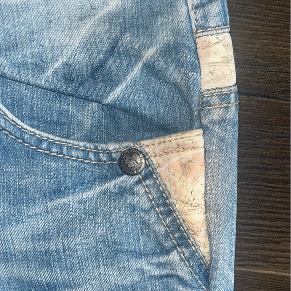 King Jizo Embroidered Jeans Size 34 – Japanese Denim, Lion & Child Design - Picture 7 of 7